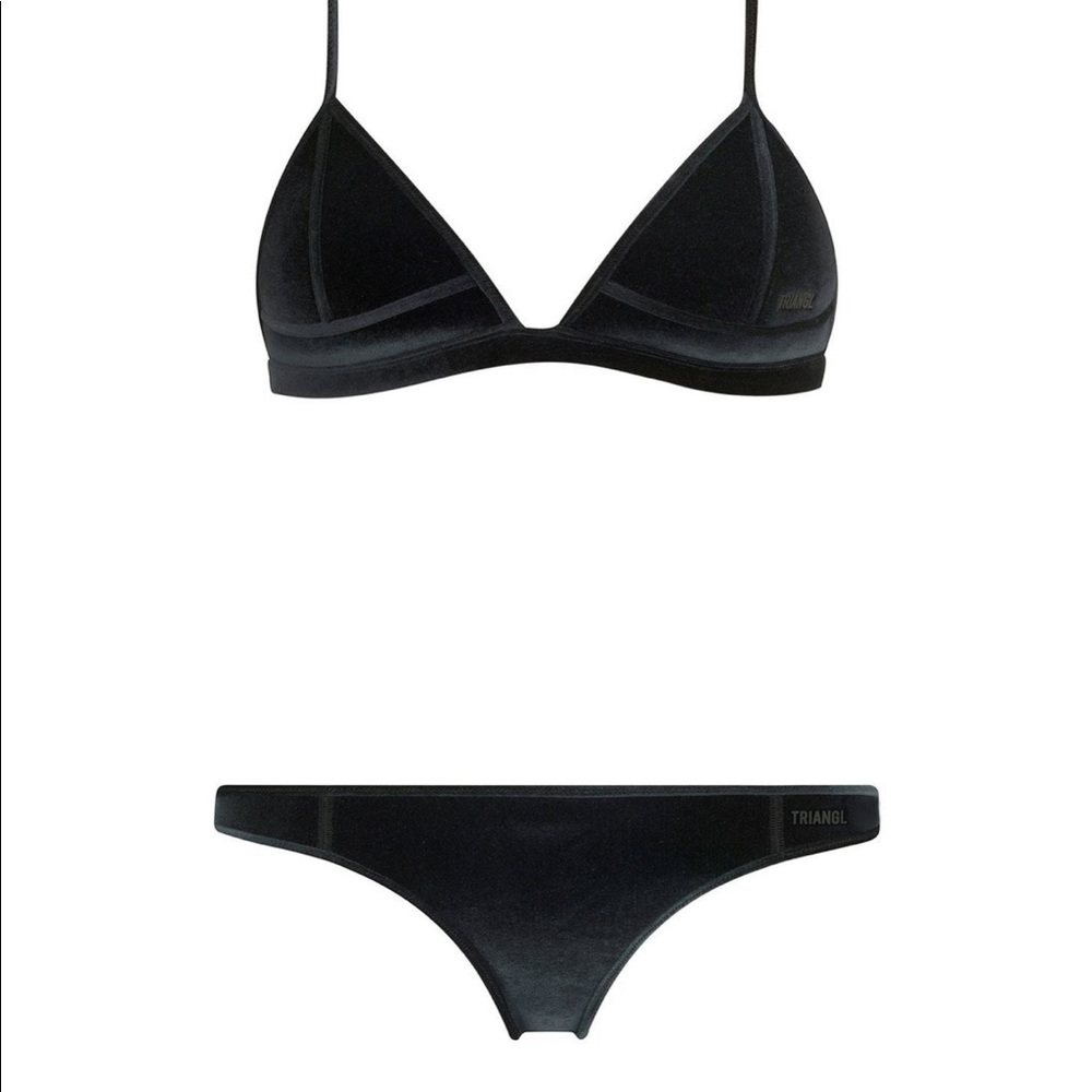 Triangl Black set